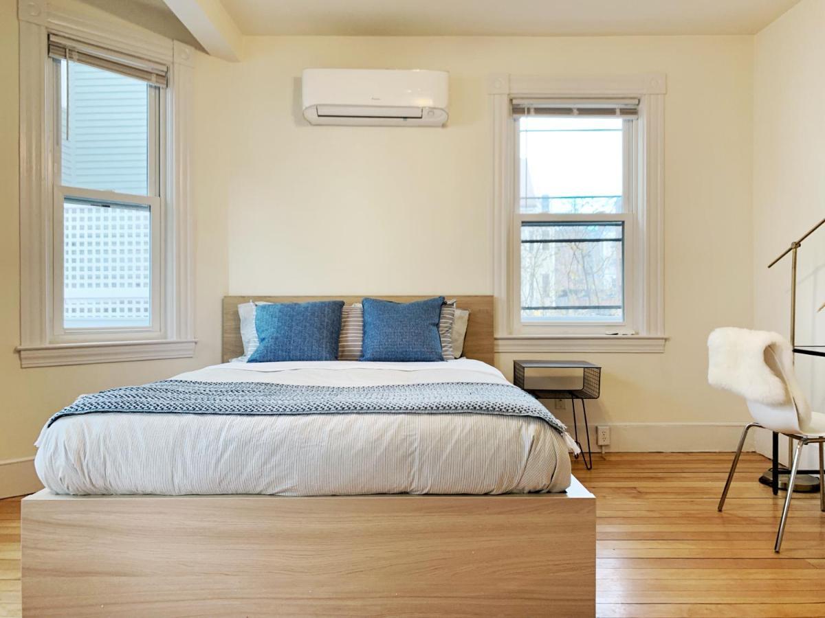 4 Bedroom Condo At Harvard Square And Harvard University Cambridge Exterior photo